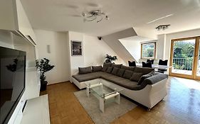 2-Zimmer-Wohnung mit Balkon&guter Anbindung in Aschaffenburg